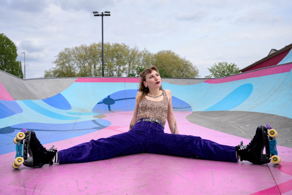 Eva Bavay souplesse et quad dans le bowl rose
